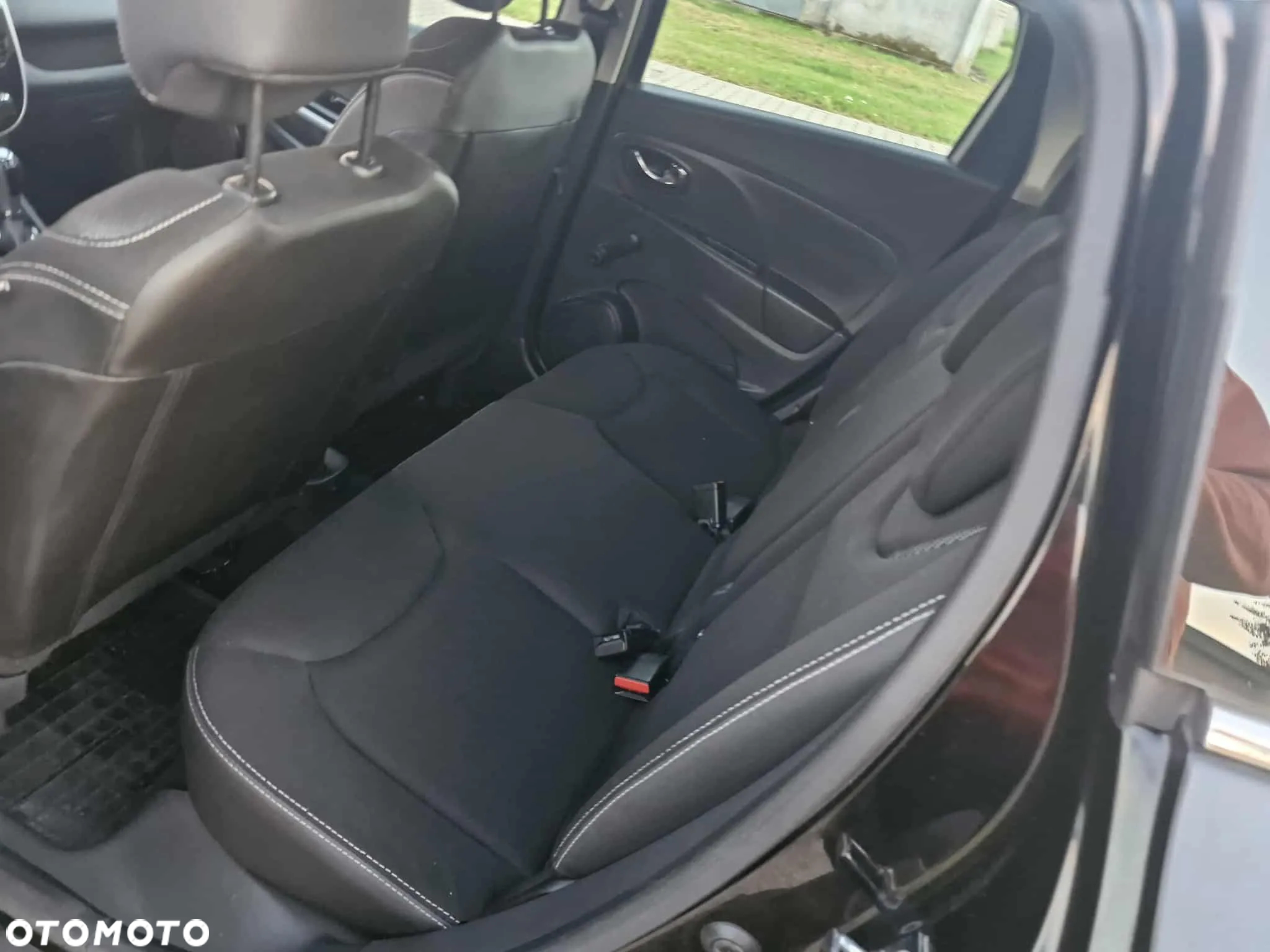 Renault Clio 1.2 TCe Alize EDC - 6