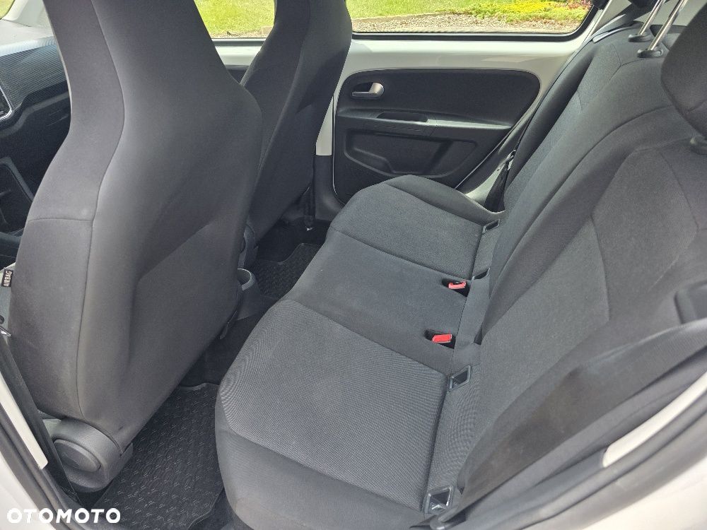 Volkswagen up! Active - 20