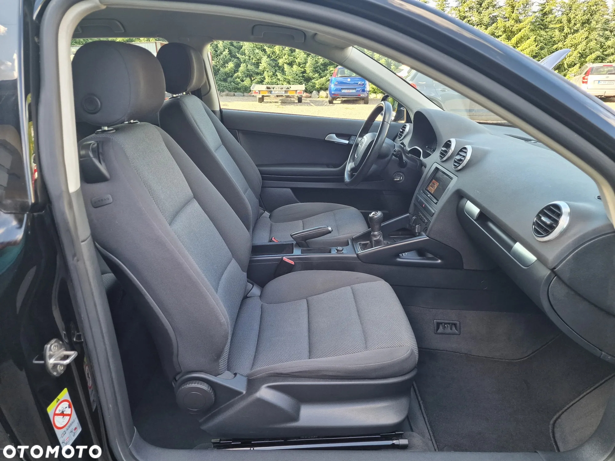 Audi A3 1.6 Attraction - 12