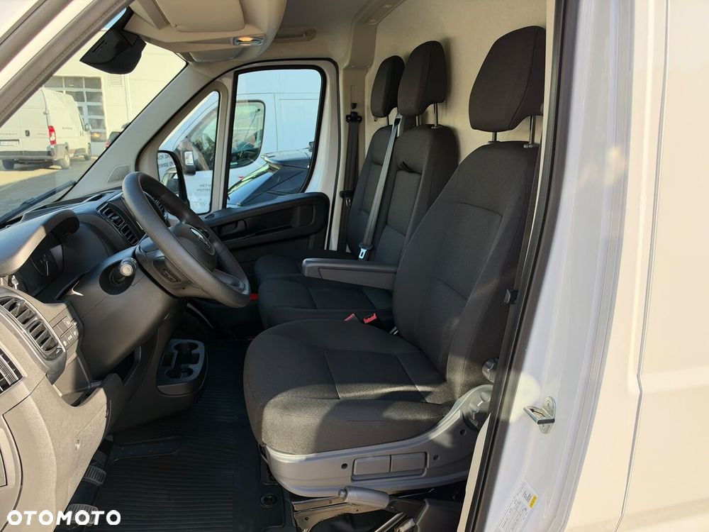 Opel Movano - 22