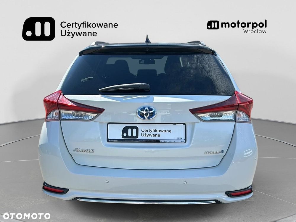 Toyota Auris - 12