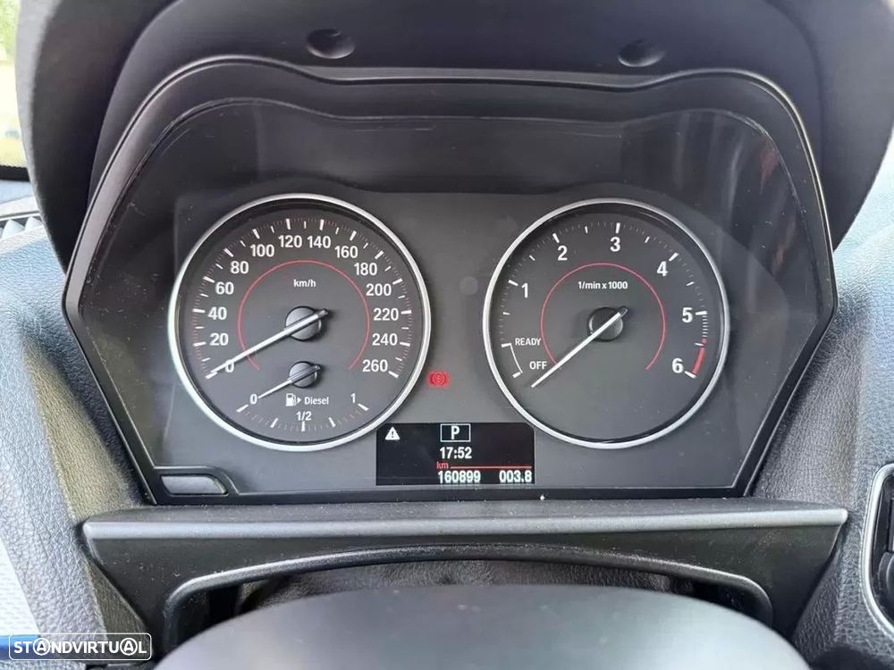 BMW 118 dA Pack M - 10