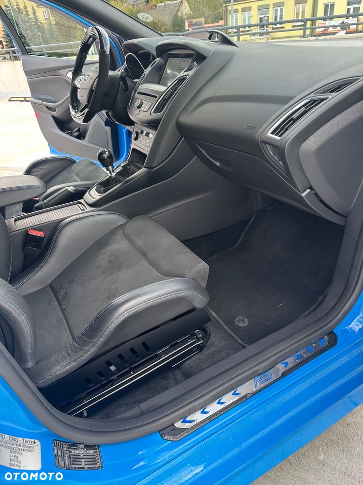 Ford Focus 2.3 EcoBoost RS - 15