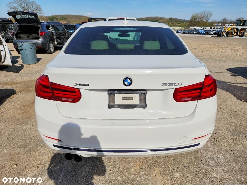 BMW Seria 3 330i GPF Sport Line - 6