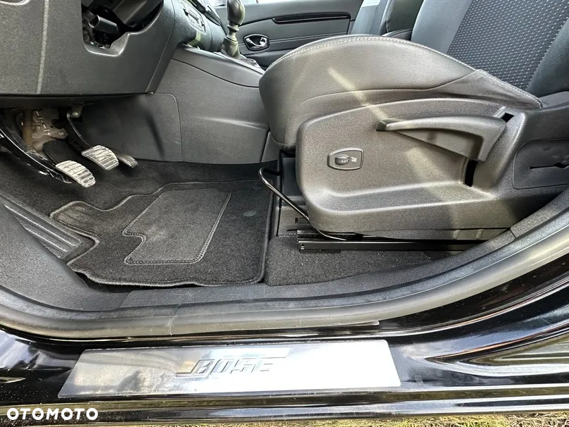 Renault Scenic - 20