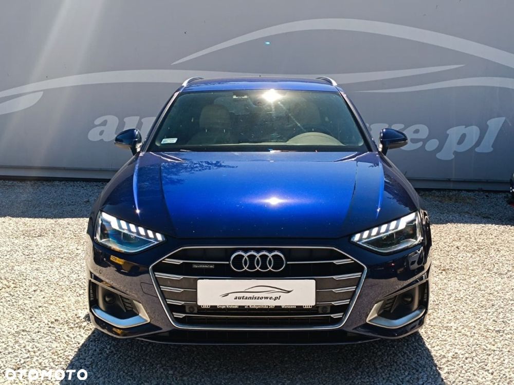 Audi A4 Avant - 11
