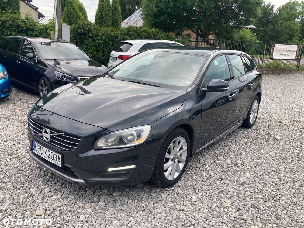 Volvo V60 D2 Base - 3