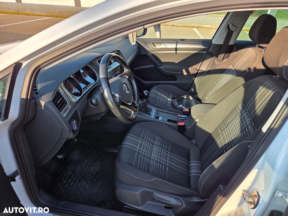 Volkswagen Golf Variant 1.2 TSI BlueMotion Technology Lounge - 9