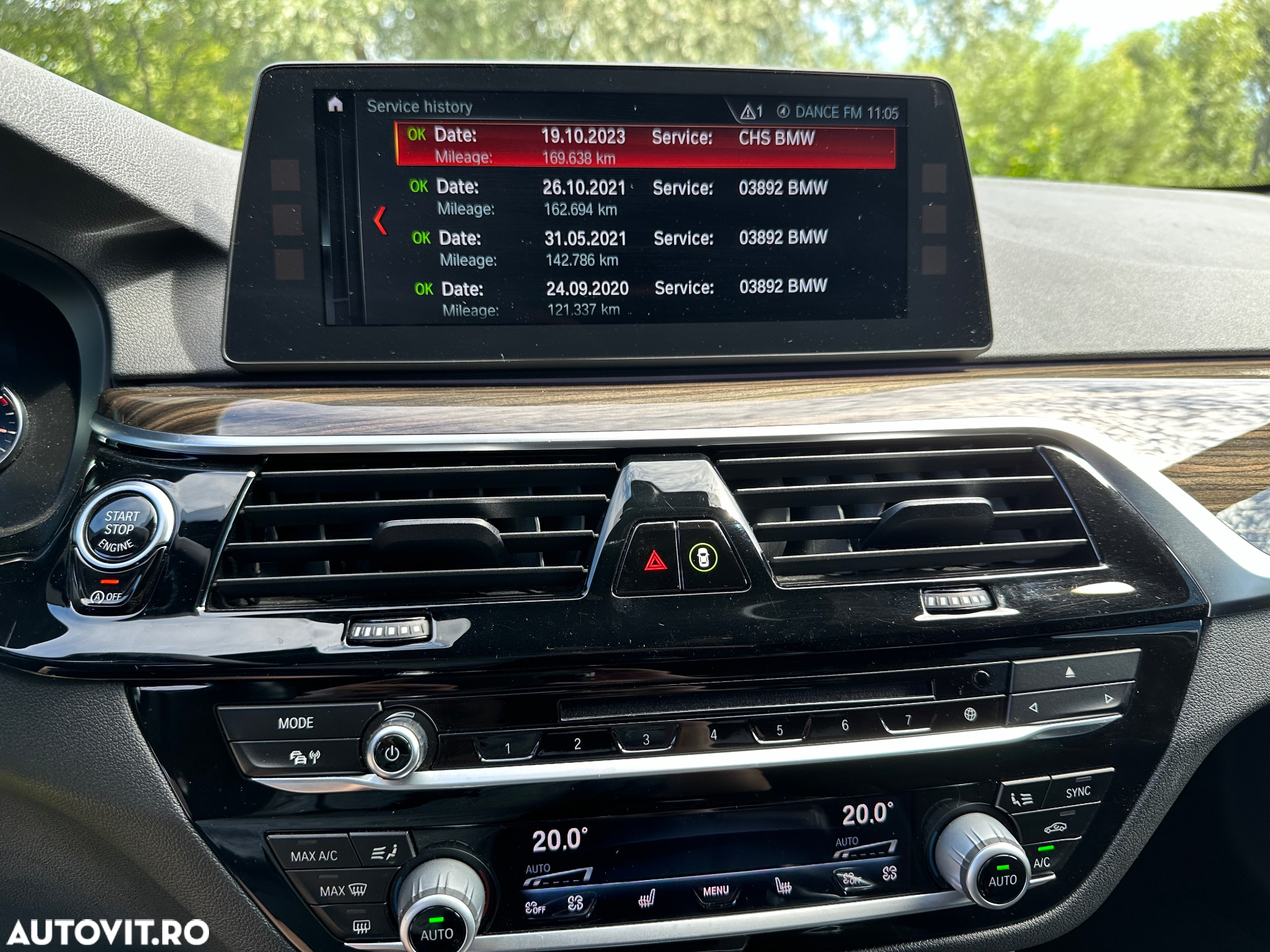 BMW Seria 5 525d Aut. - 28