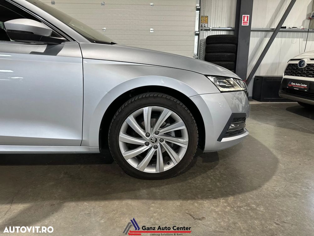 Skoda Octavia 2.0 TDI DSG Style - 37