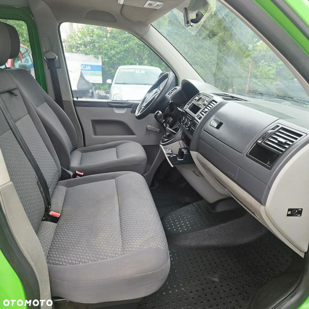 Volkswagen Transporter - 15