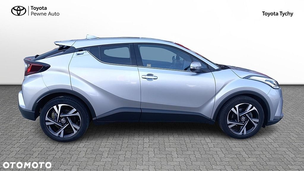 Toyota C-HR - 16