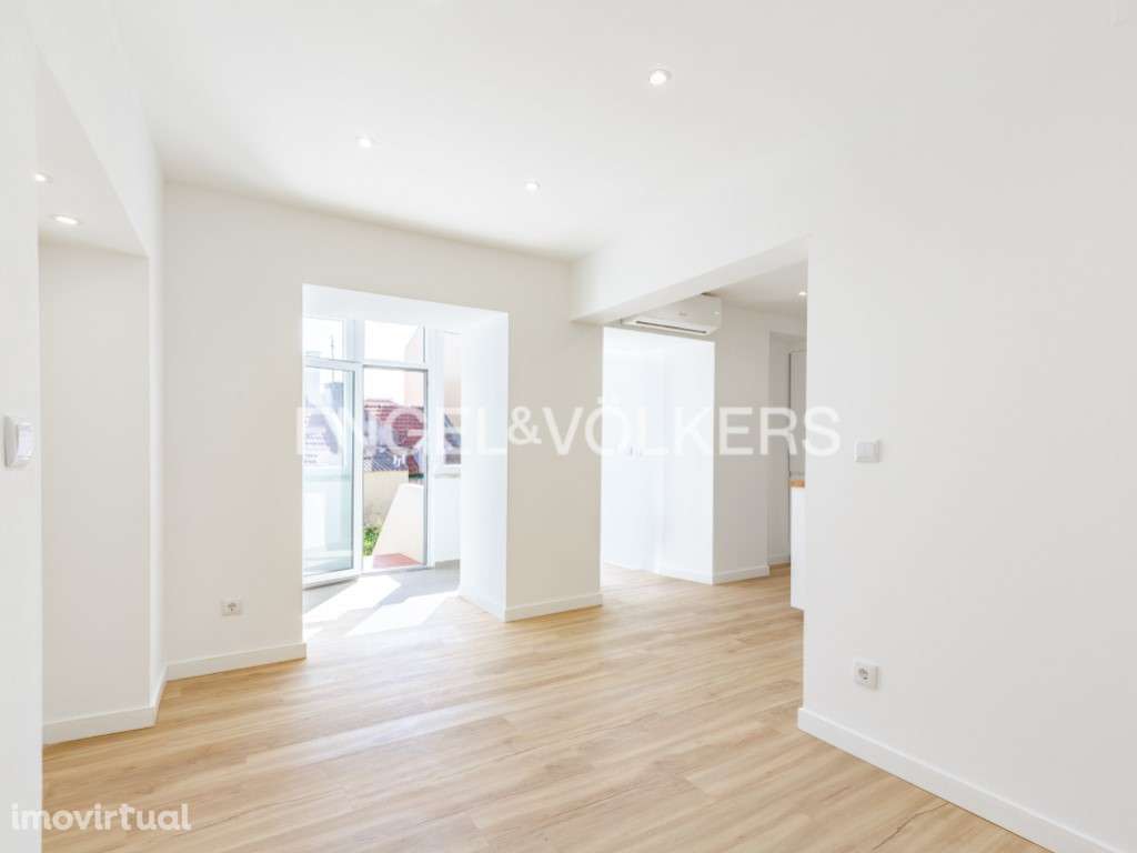 Apartamento T2+1 Totalmente Remodelado com Jardim Privativo em São ... - Grande imagem: 3/21