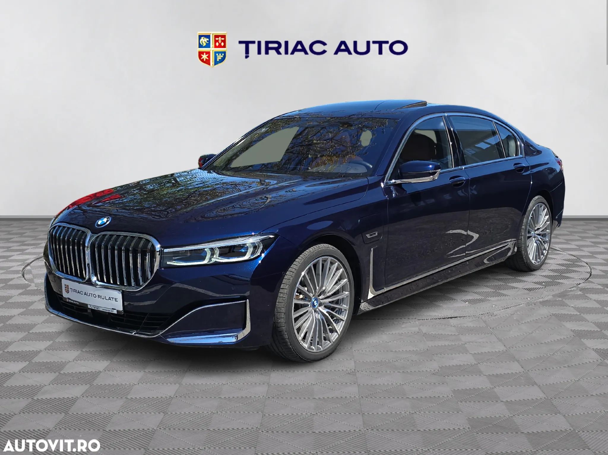 BMW Seria 7 745Le AT PHEV - 1