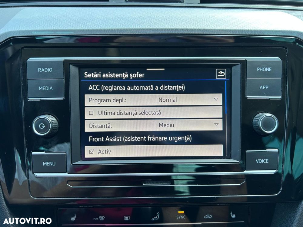 Volkswagen Passat 2.0 TDI DSG Comfortline - 22