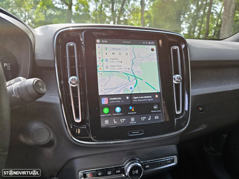 Volvo XC 40 Recharge Plus — fotografia 24