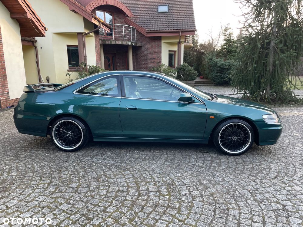 Honda Accord - 4