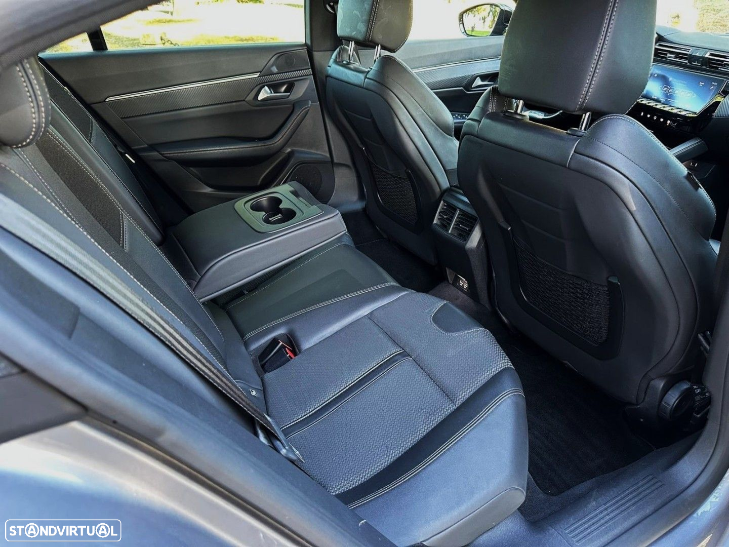 Peugeot 508 1.5 BlueHDi GT EAT8 - 13