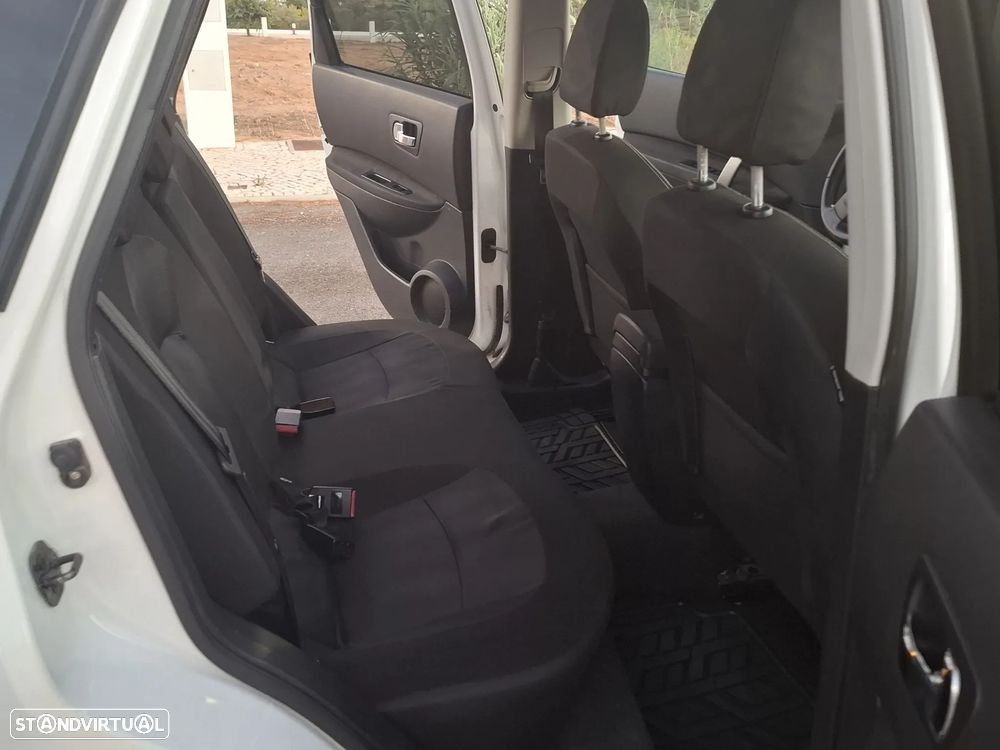 Nissan Qashqai 1.6 dCi Acenta S&S - 17