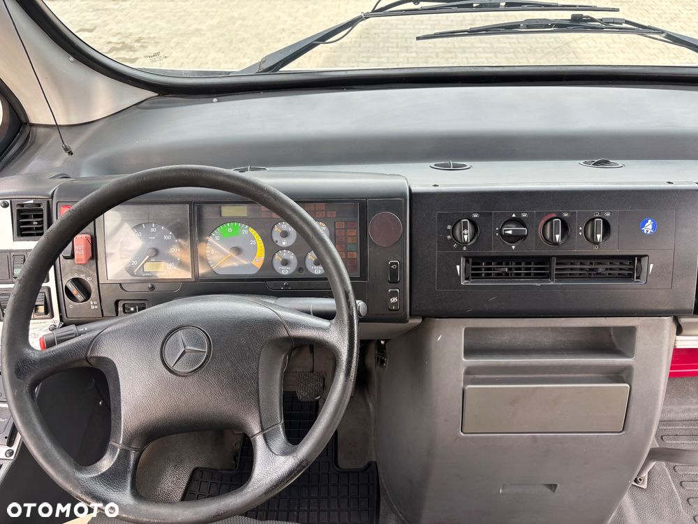 Mercedes-Benz Vario 816 - 13