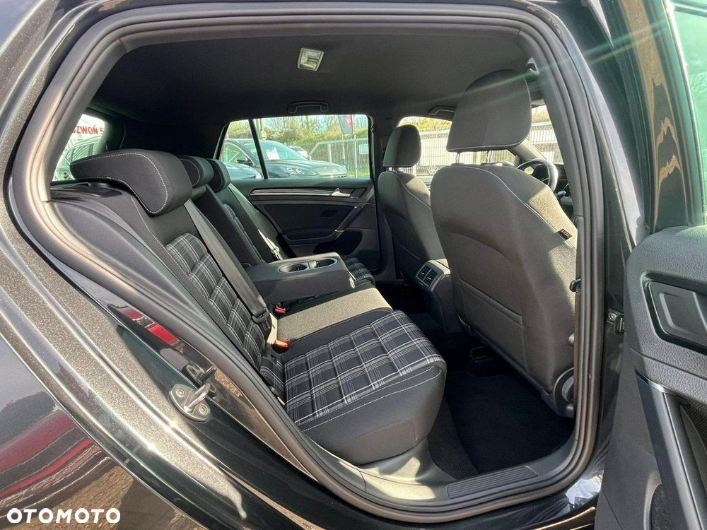 Volkswagen Golf 2.0 TDI BMT GTD - 18