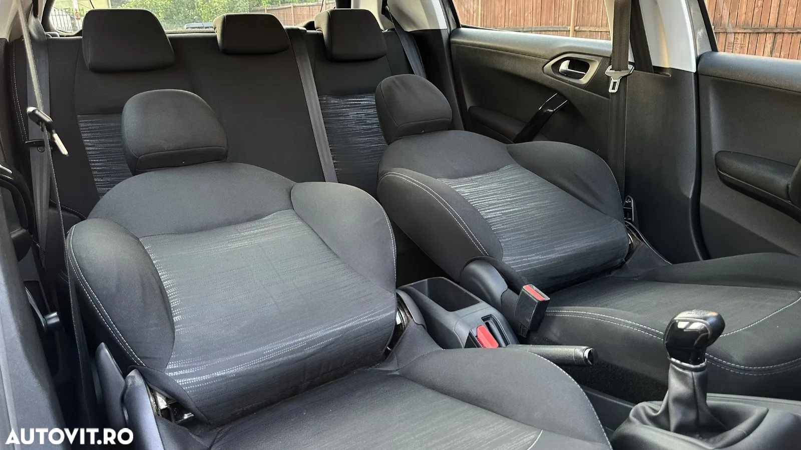 Peugeot 208 1.2 L PureTech Allure - 13