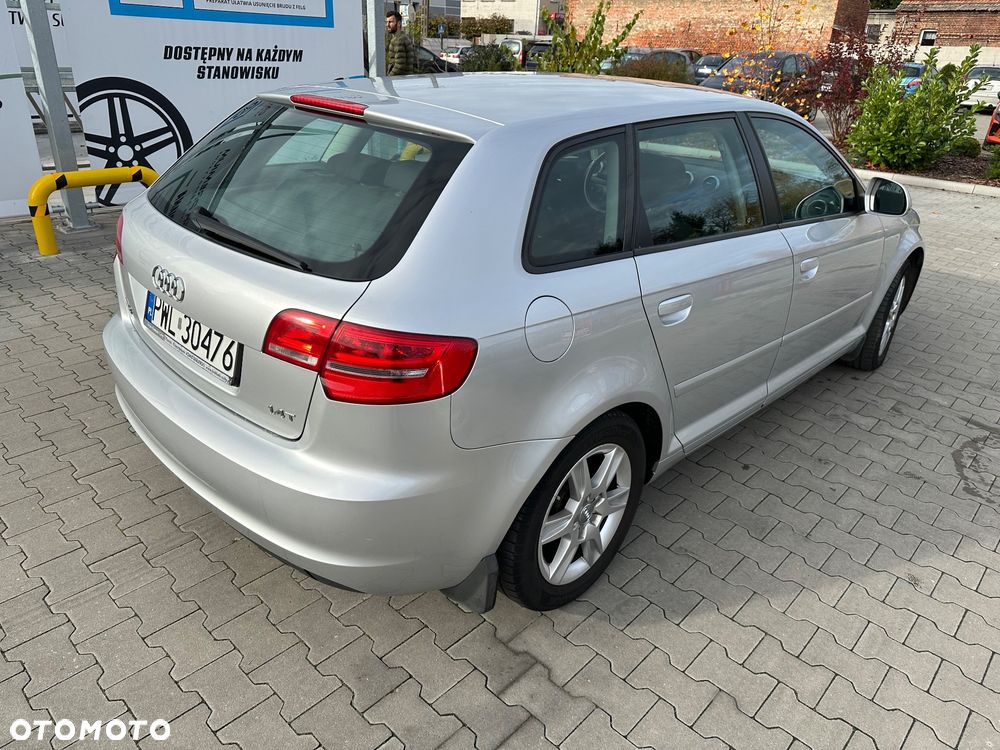 Audi A3 Sportback - 7