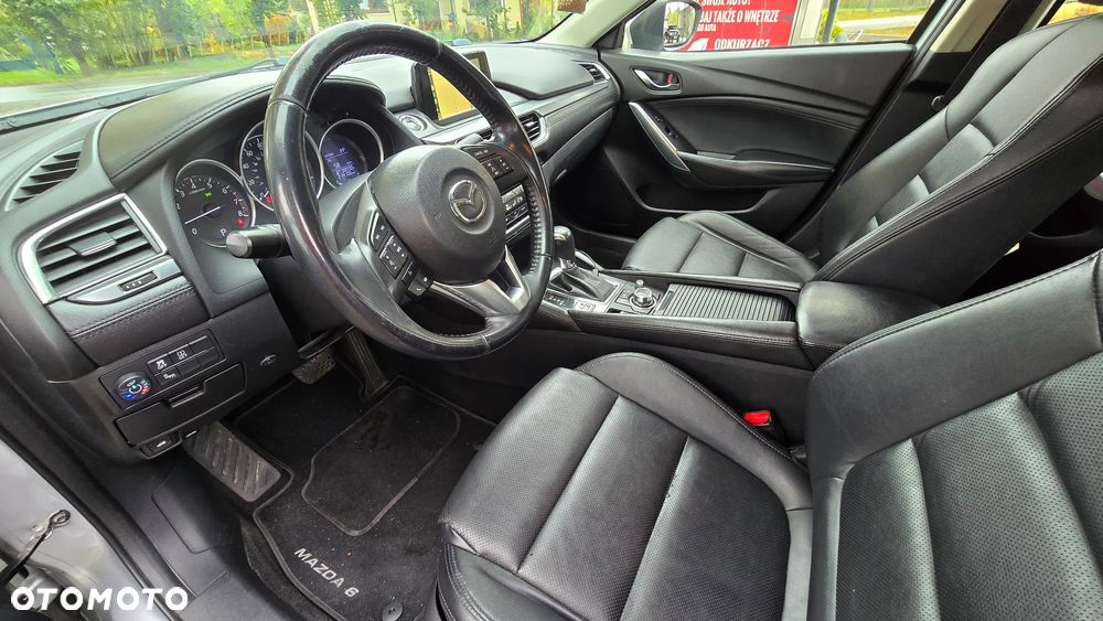 Mazda 6 - 8