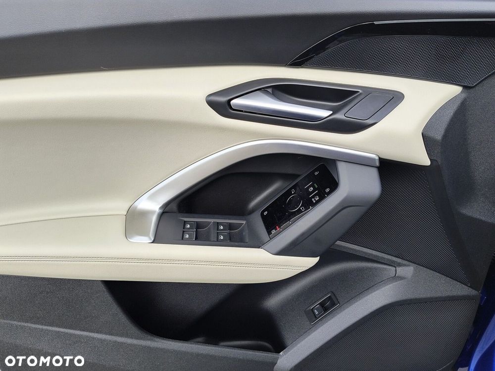 Audi Q5 Sportback - 13