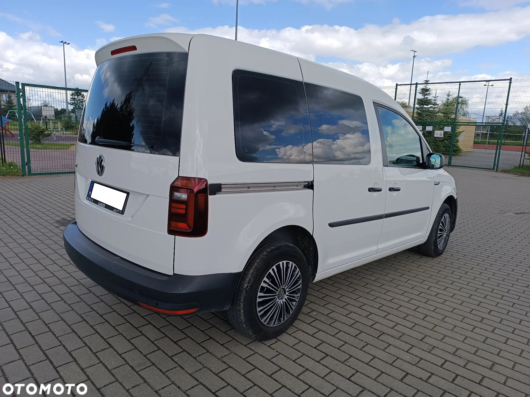 Volkswagen Caddy 2.0 TDI Comfortline - 5