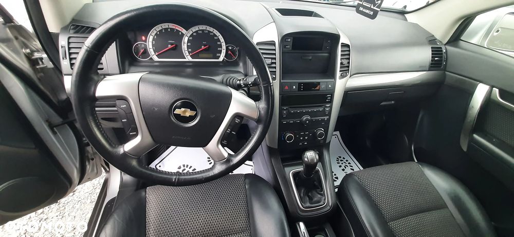 Chevrolet Captiva 2.4 2WD 7 Sitzer LS - 31