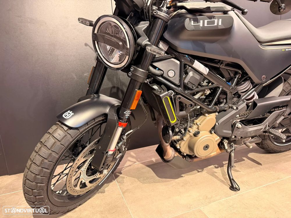 Husqvarna Svartpilen 401 - 5