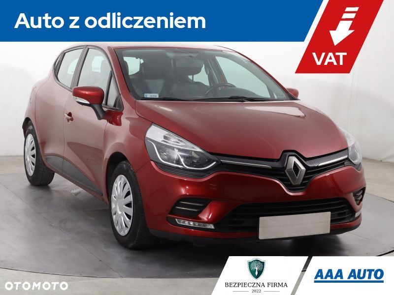 Renault Clio - 1