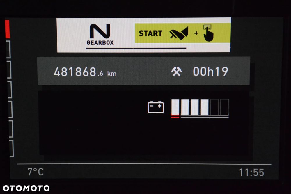 Renault T 460 / 2022r / Retarder / 2 baki / 2 łóżka / Lodówka / Mały przebieg - 18