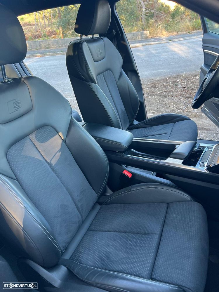 Audi e-tron 55 quattro S line - 54