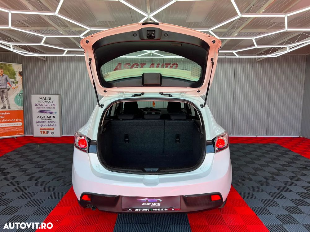 Mazda 3 - 18