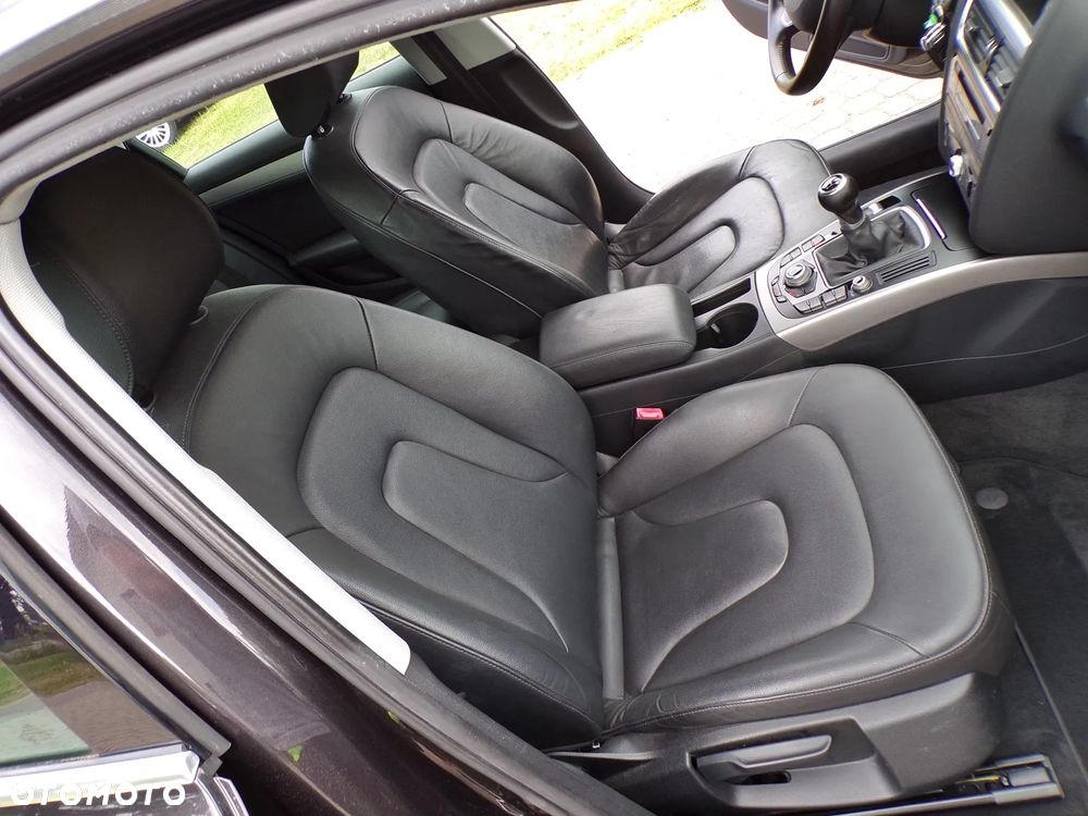 Audi A4 Limousine 2.0 TDI DPF Ambiente - 25