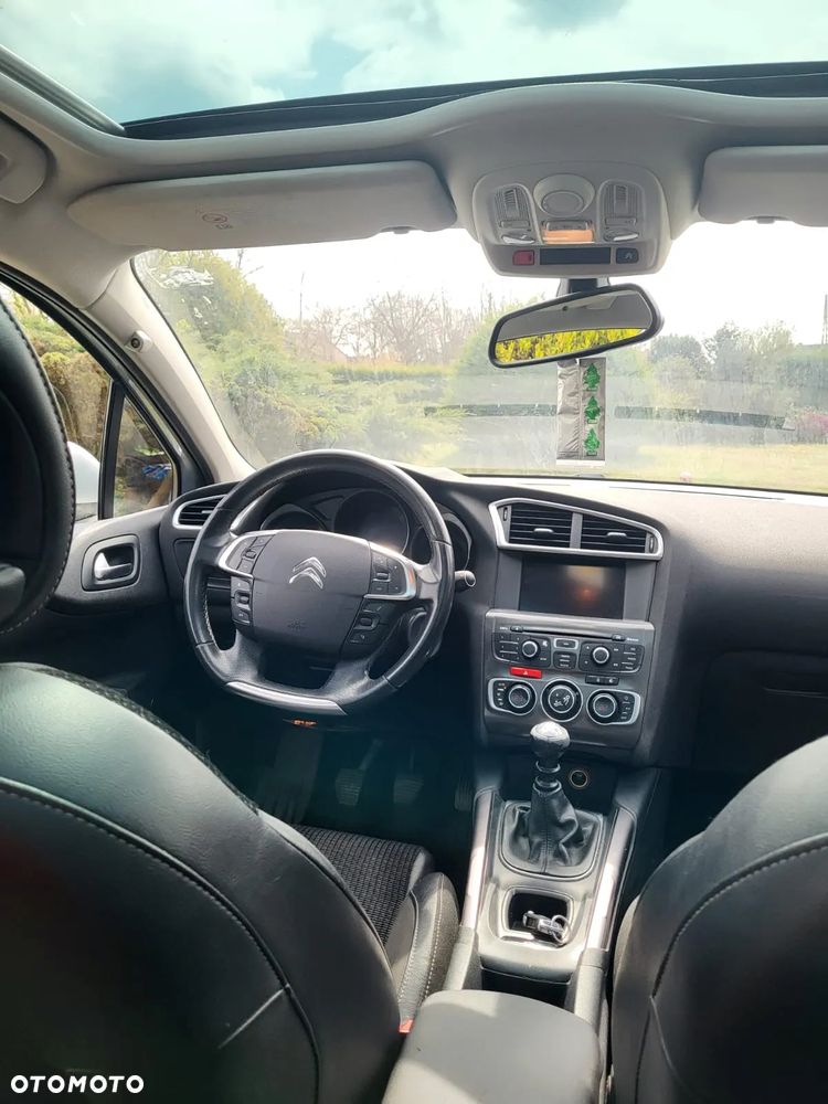 Citroën C4 2.0 HDi Exclusive - 7