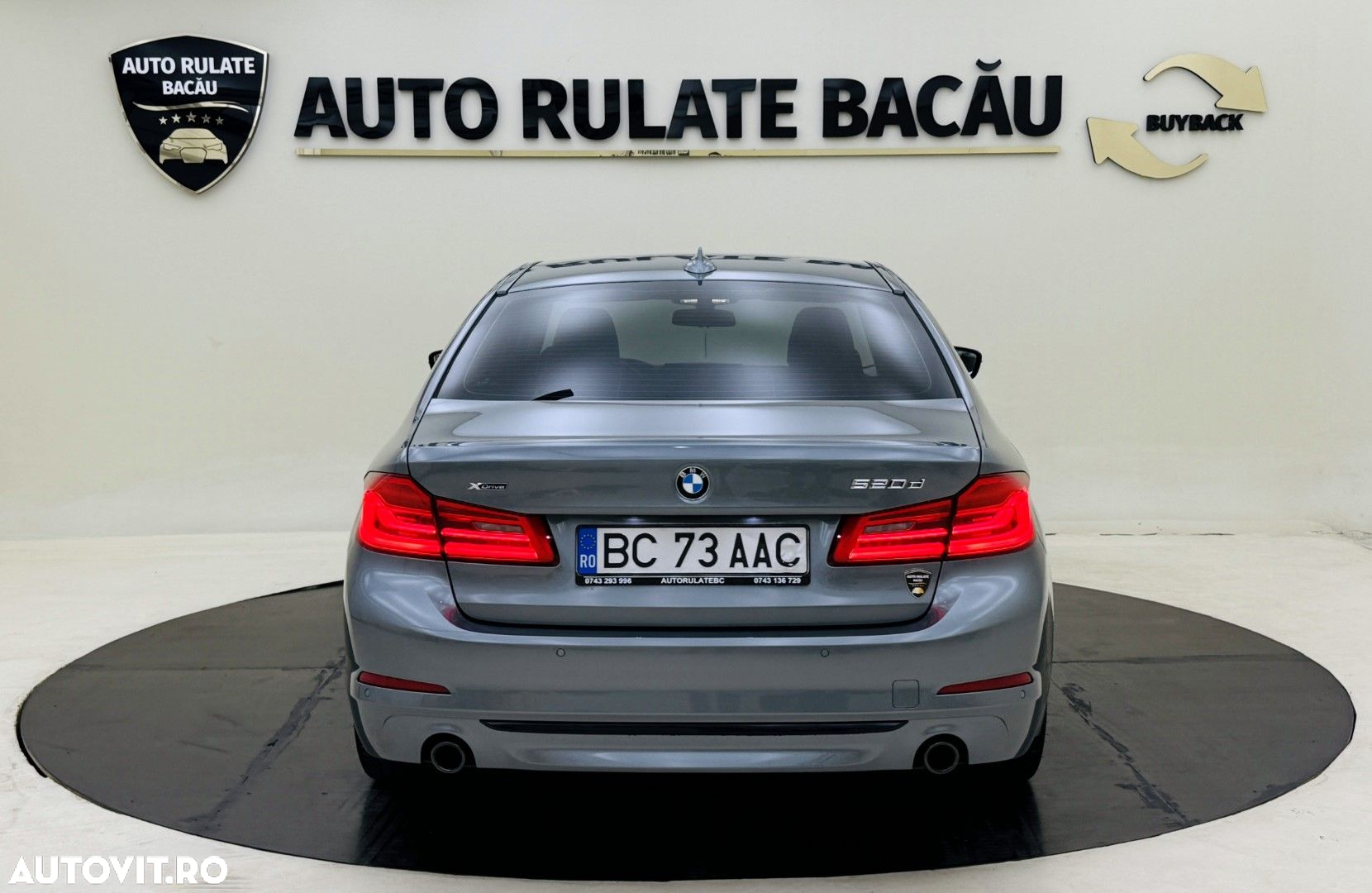BMW Seria 5 520d xDrive AT - 11