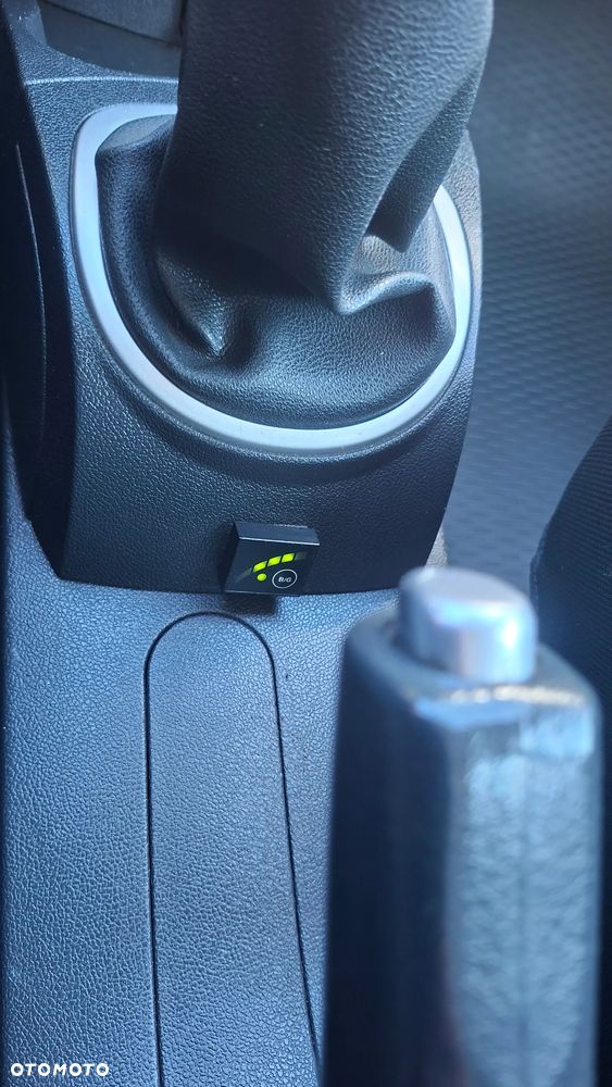 Renault Clio - 20