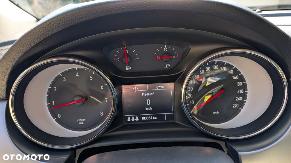 Opel Astra 1.4 T Enjoy - 15