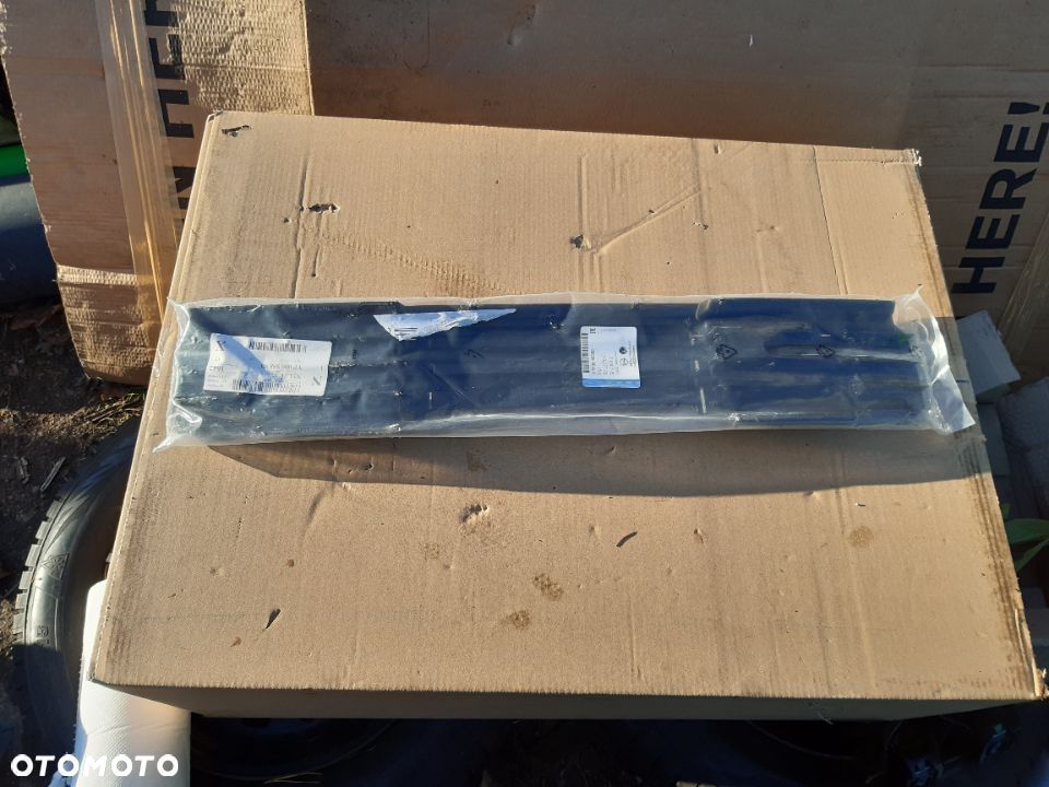 Zaślepka zderzaka przedniego Opel Grandland X YP00085880 Kratka Deflektor Opel Grandland X - 1
