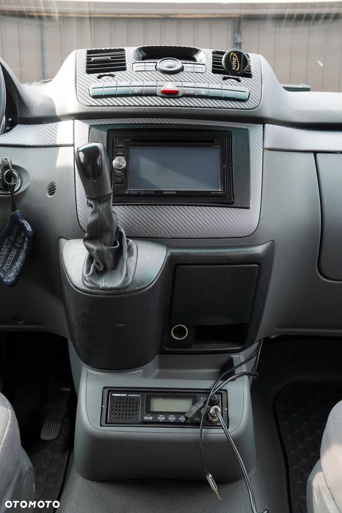Mercedes-Benz Vito - 10