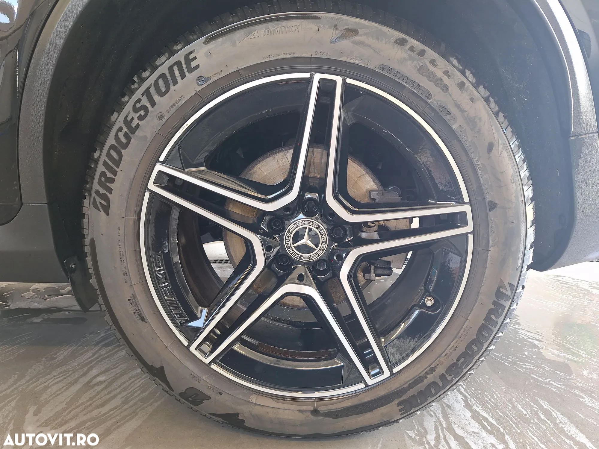 Mercedes-Benz GLC Coupe 300 4MATIC MHEV - 34