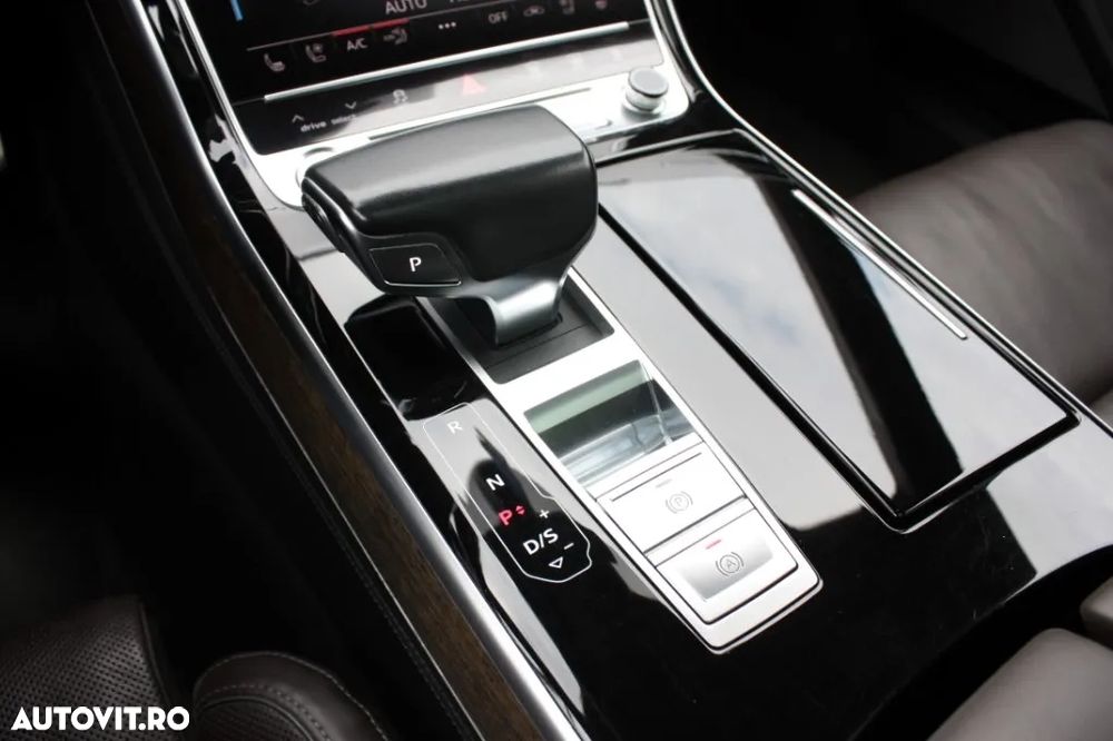 Audi A8 L 55 TFSI quattro tiptronic - 22