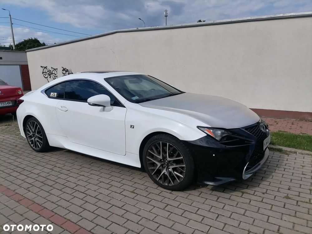 Lexus RC 200t - 4