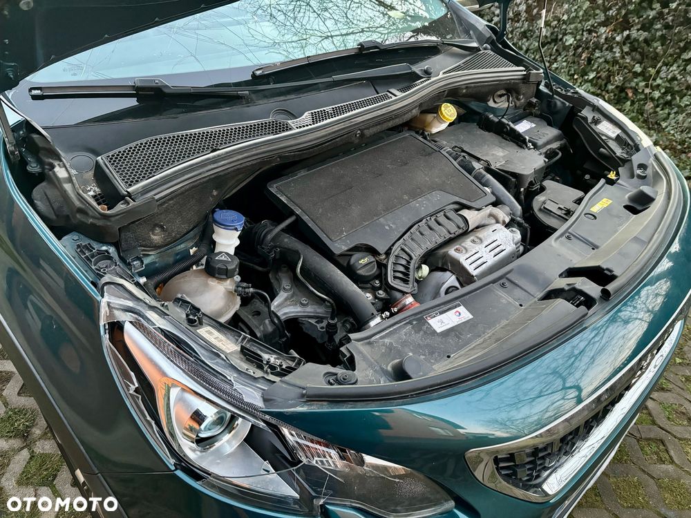Peugeot 2008 PureTech 110 Stop&Start EAT6 Crossway - 28