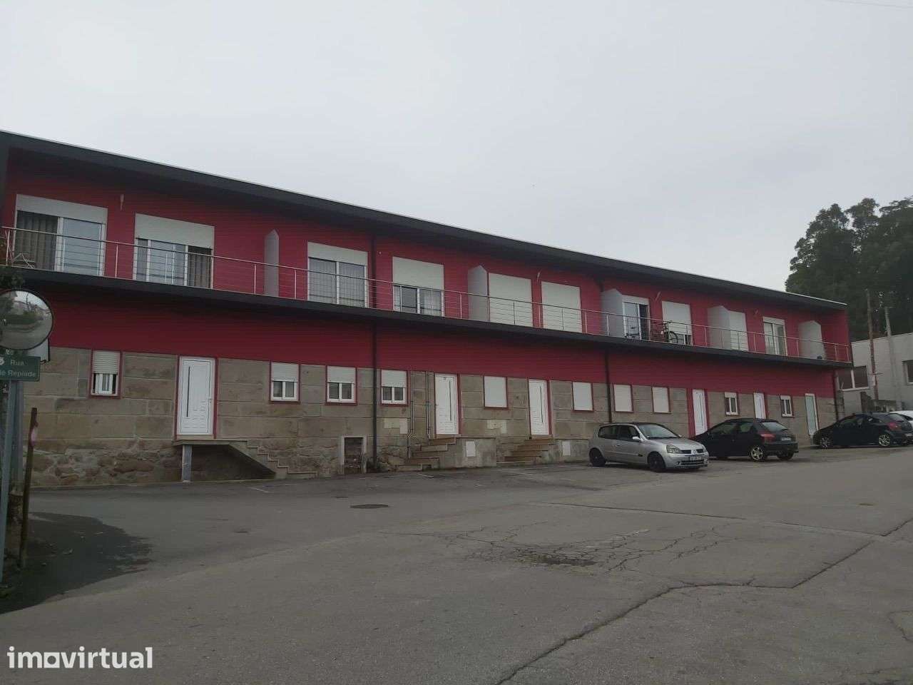 ExcelenteT2 em Ronfe com 90m², eficiente e bem localizado - Grande imagem: 5/18