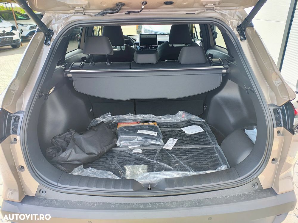 Toyota Corolla Cross - 5