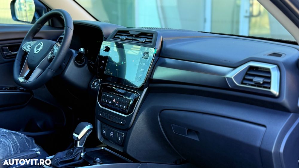 SsangYong Tivoli - 4